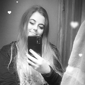 Meet your Posher, Phoebe s